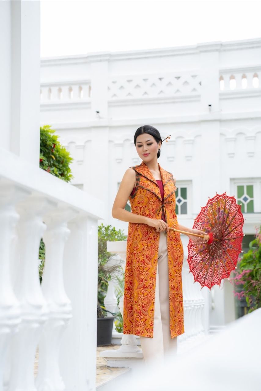 Koleksi Sutera Motif Lung Sekar Cirebonan